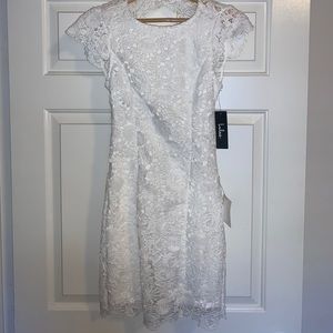 Lulu’s White Lace Bodycon Dress